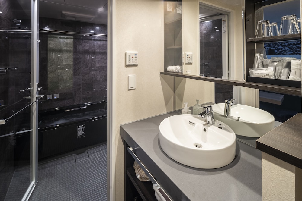 RESI STAY MAYU GRACE HOTEL 京都