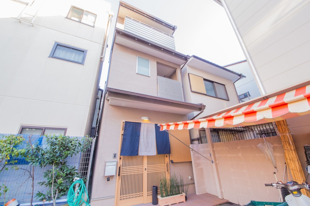 GUESTHOUSE HARMONY SHIYAKUSHOMAE 京都