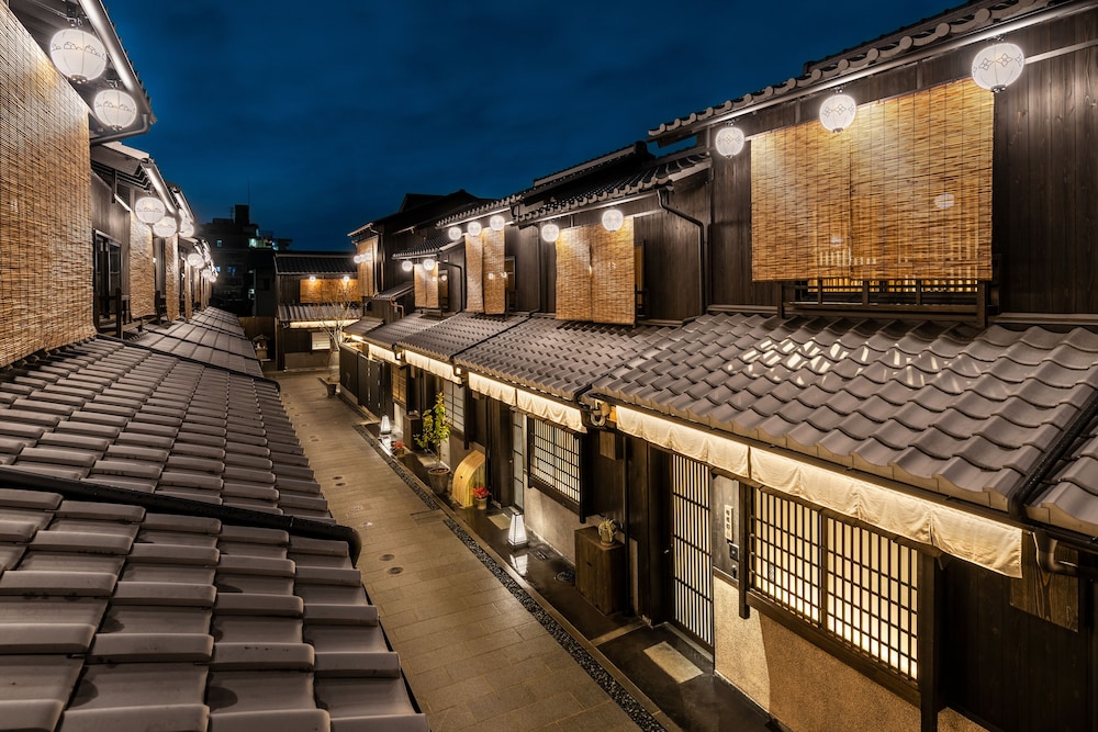 NAZUNA 京都 椿通 京都