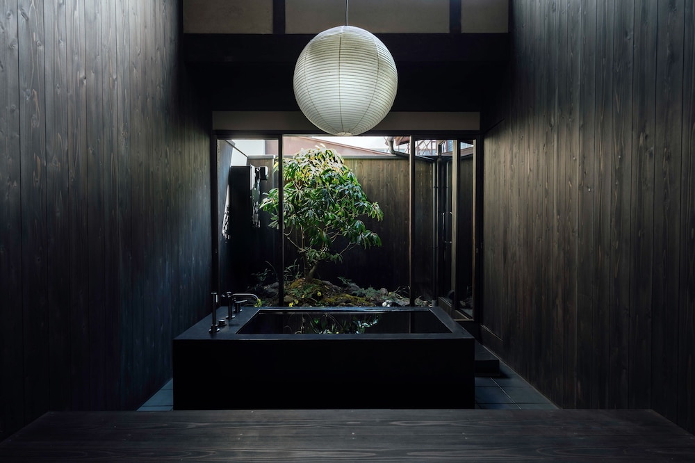 MAANA KAMO 京都
