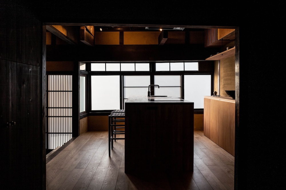 MAANA KAMO 京都