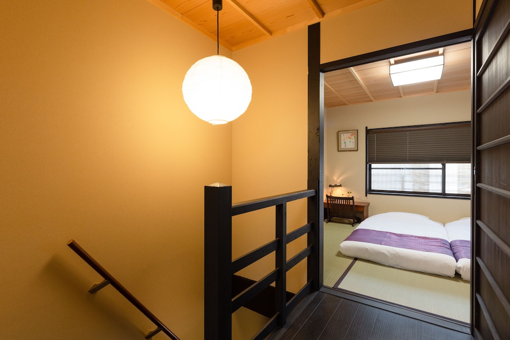 京都一棟貸し町屋旅館「華・安吉居」 京都