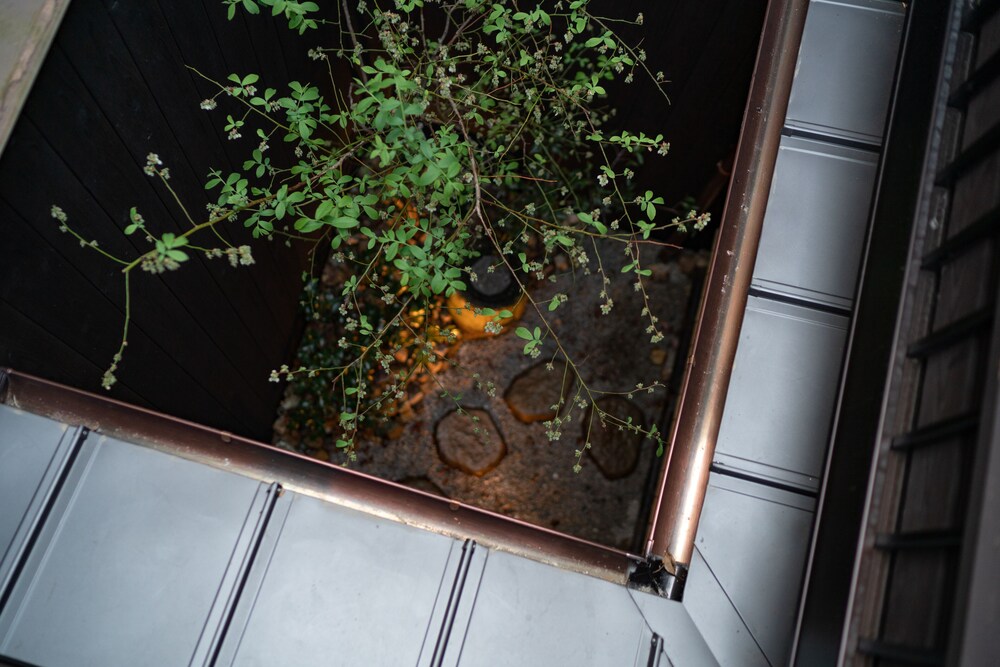 京都一棟貸し町屋旅館「華・安吉居」 京都
