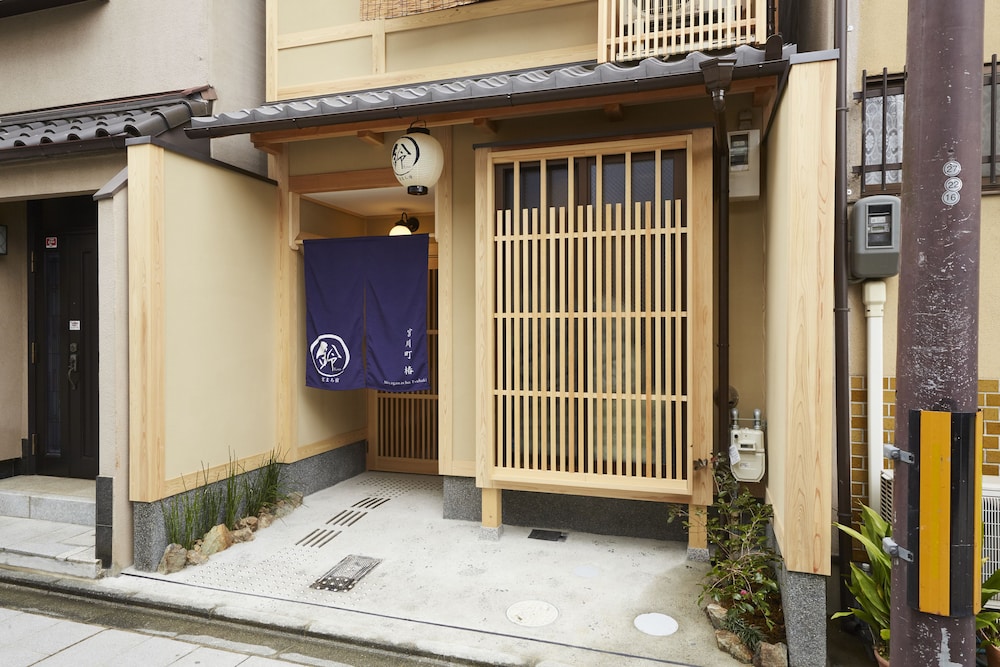 鈴　宮川町　椿 京都