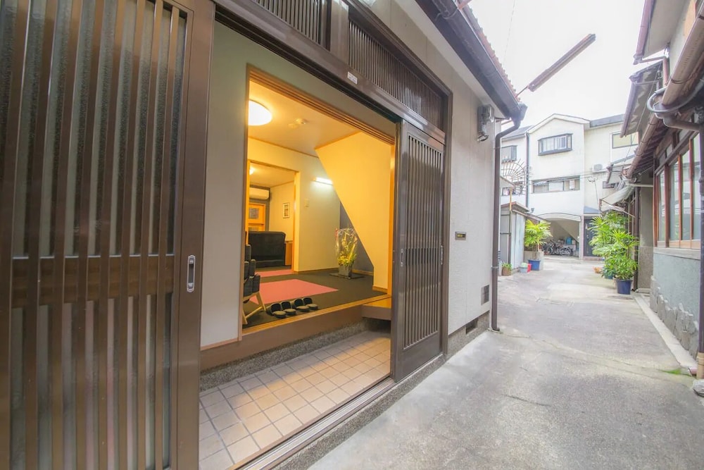 AYA GUEST HOUSE 京都