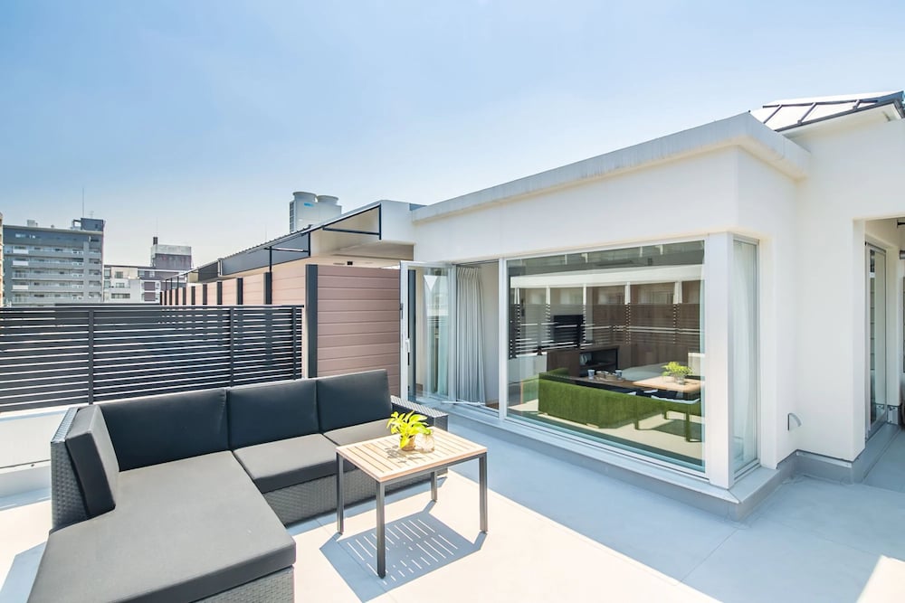 SAKURA TERRACE THE GALLERY (サクラテラス ザ ギャラリー) 京都