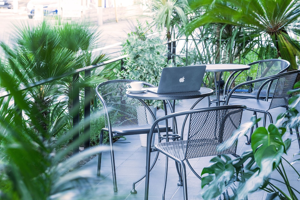 SAKURA TERRACE THE GALLERY (サクラテラス ザ ギャラリー) 京都