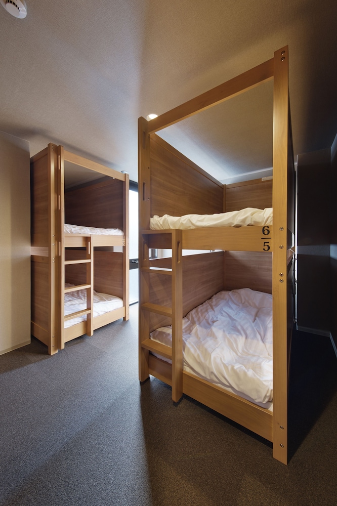 KAEDE GUESTHOUSE 京都