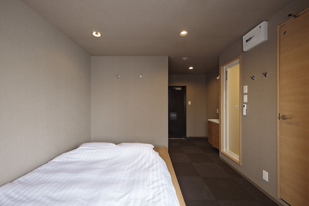 KAEDE GUESTHOUSE 京都