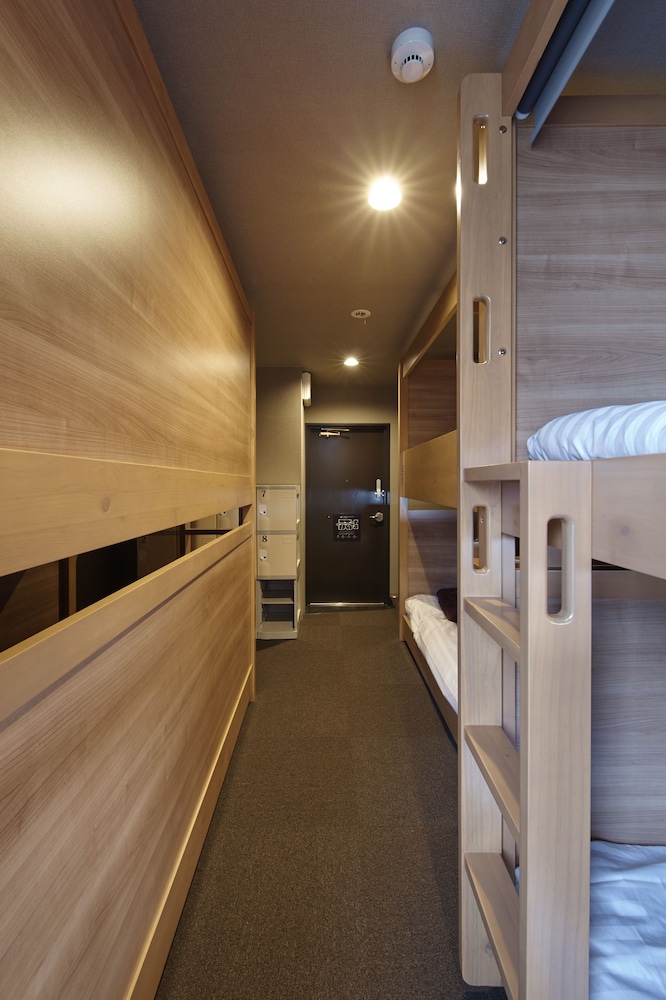 KAEDE GUESTHOUSE 京都