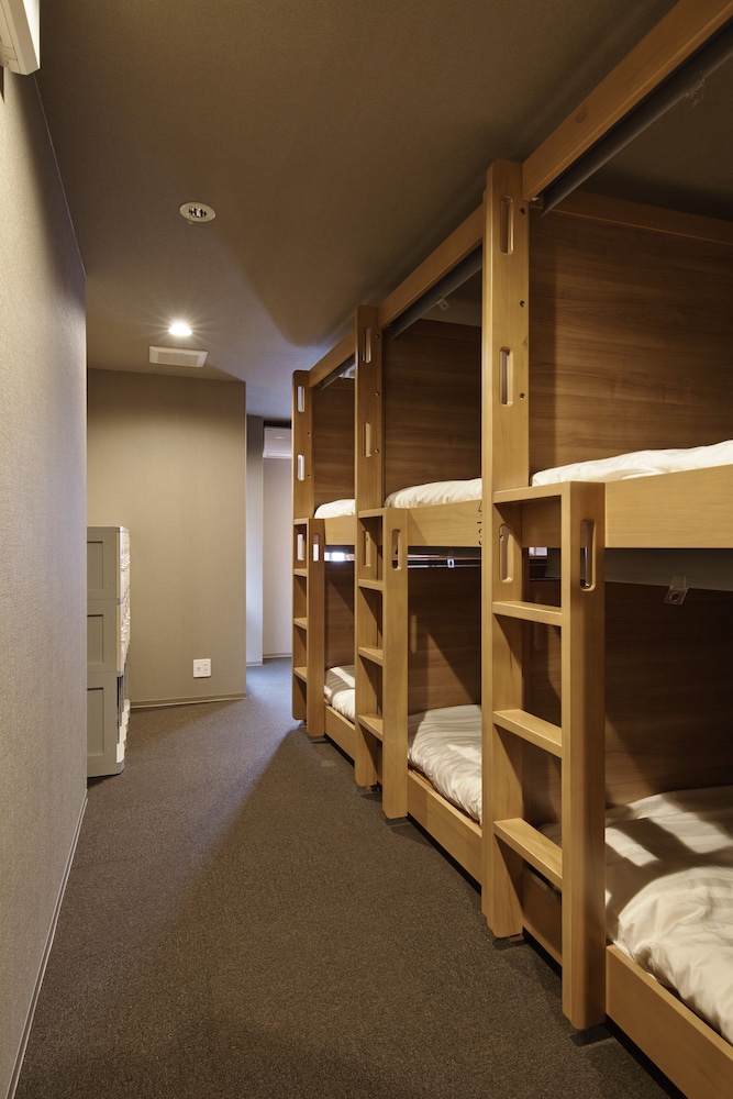 KAEDE GUESTHOUSE 京都
