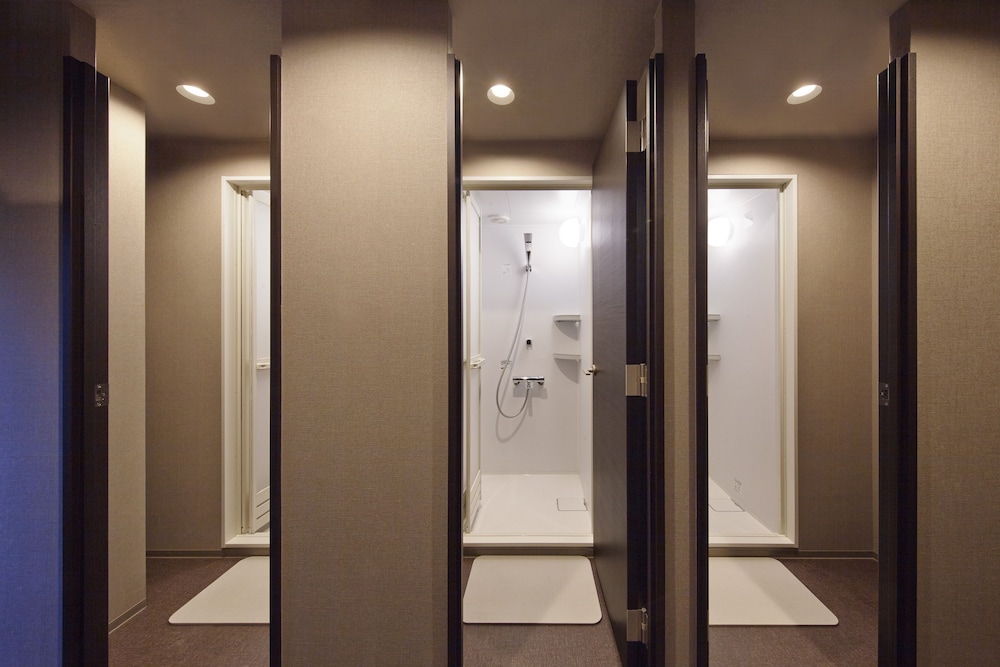 KAEDE GUESTHOUSE 京都
