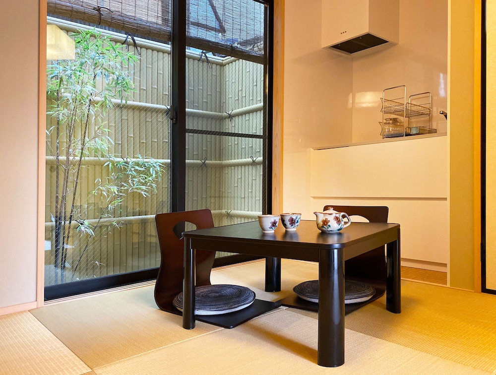 HOTEL ZIPANGU MURASAKINO 京都
