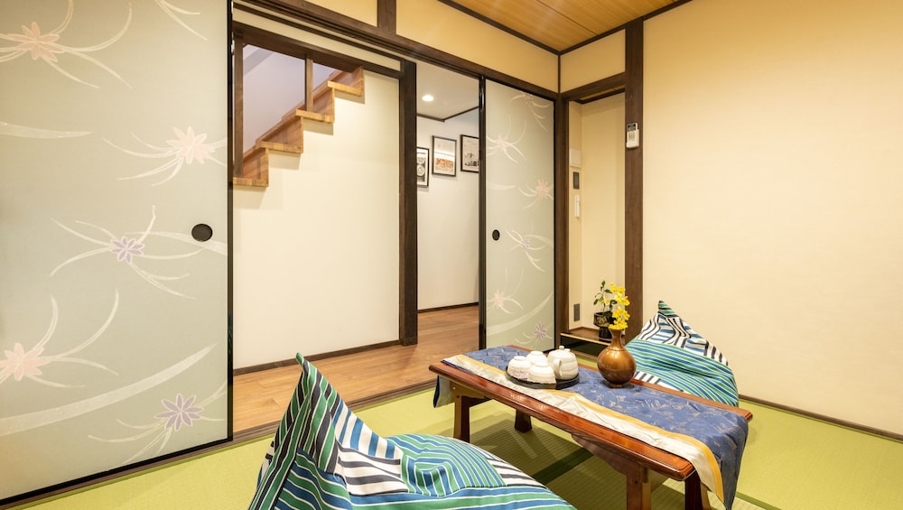 雲町屋 御所東 KUMOMACHIYA GOSHOHIGASHI 京都