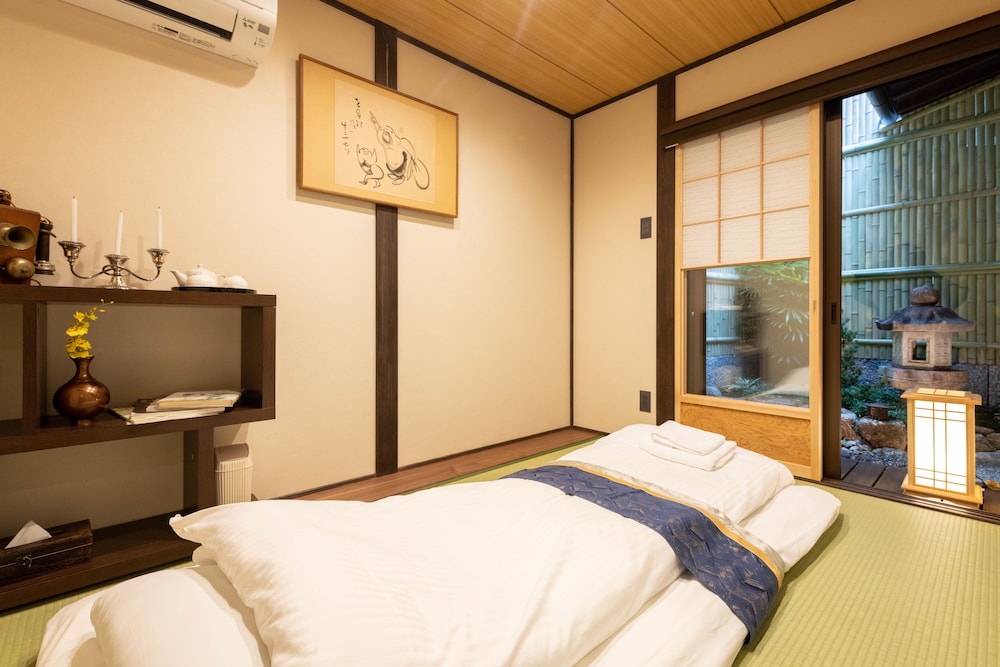 雲町屋 御所東 KUMOMACHIYA GOSHOHIGASHI 京都