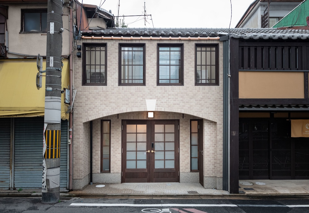 雲町屋 御所東 KUMOMACHIYA GOSHOHIGASHI 京都
