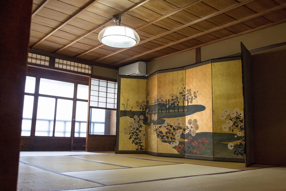 KYOMACHIYA NIJO CASTLE JAPANESE HOUSE 京都