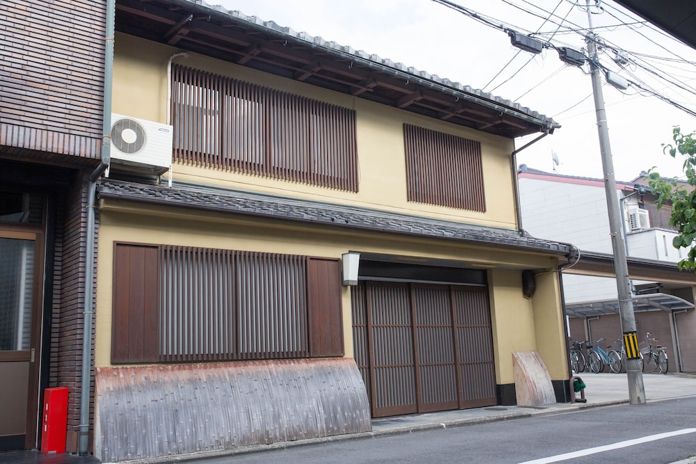 KYOMACHIYA NIJO CASTLE JAPANESE HOUSE 京都