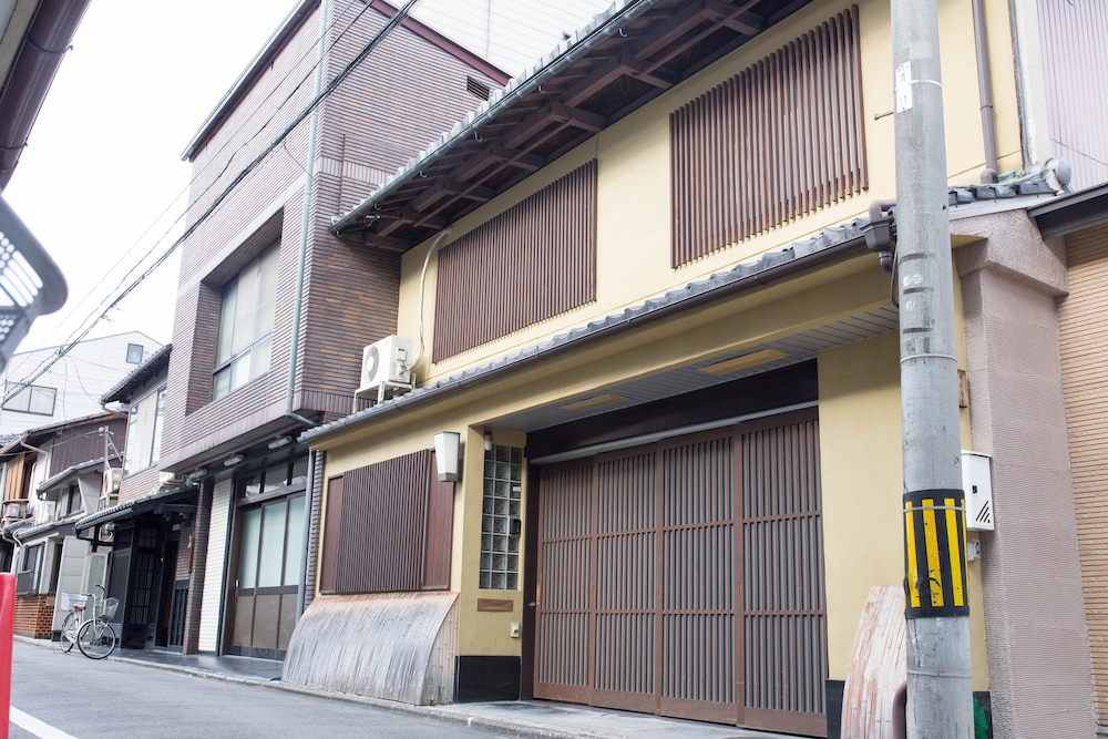 KYOMACHIYA NIJO CASTLE JAPANESE HOUSE 京都