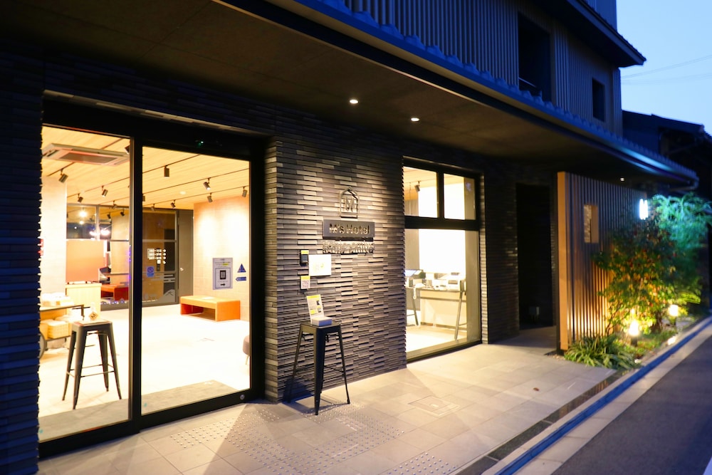 エムズホテル三条大宮 京都