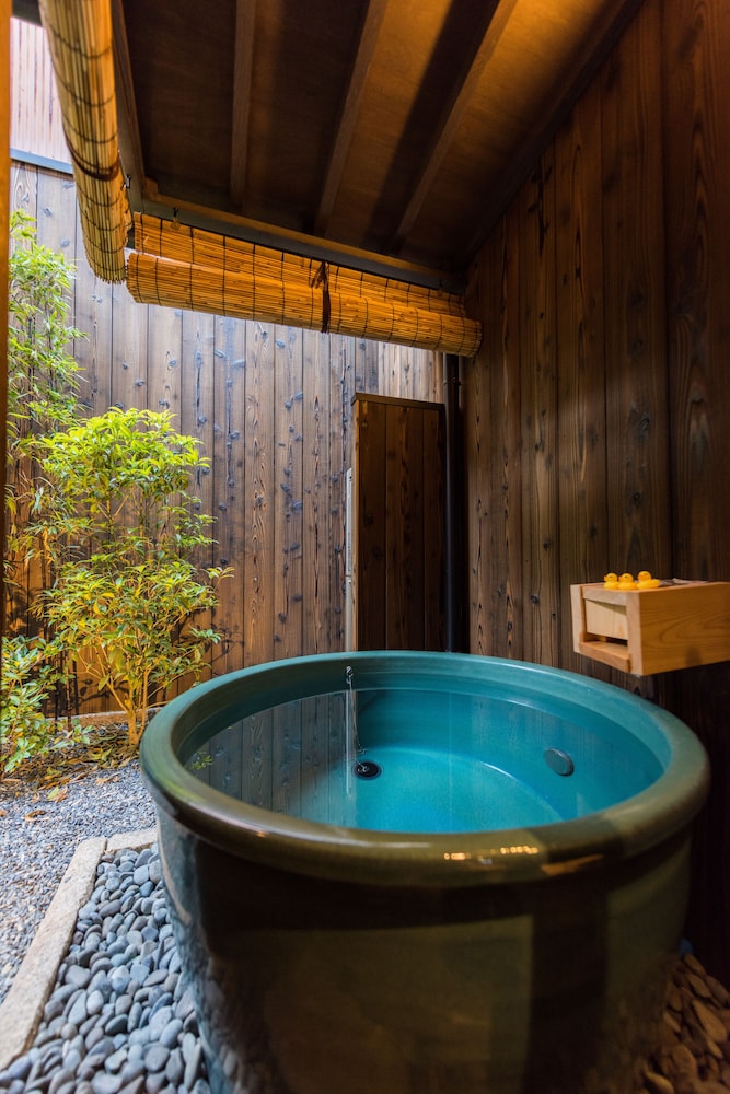 京都一棟貸し町屋旅館「華・竹林京舍」 京都