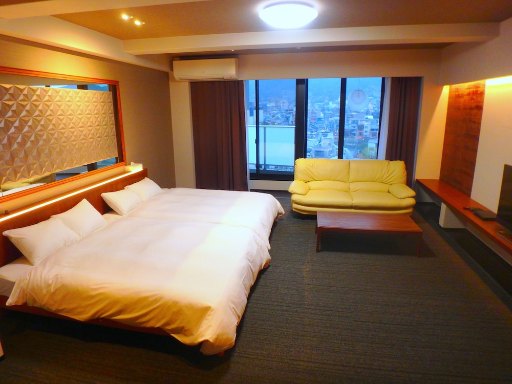 ELITZ INN SHIJOKAWARAMACHI 京都