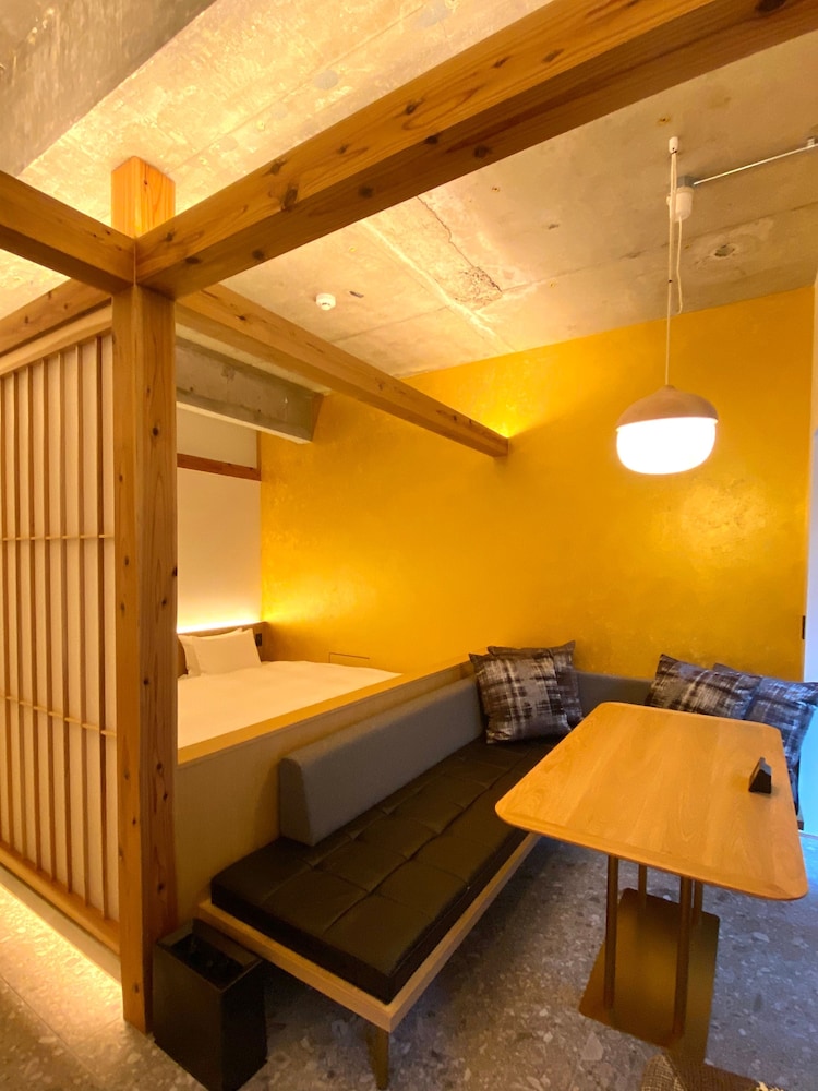 KYOTO ITOYA HOTEL MON (京都糸屋ホテル モン) 京都