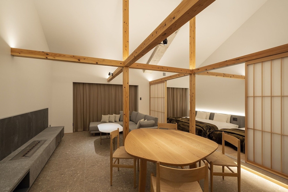 KYOTO ITOYA HOTEL MON (京都糸屋ホテル モン) 京都