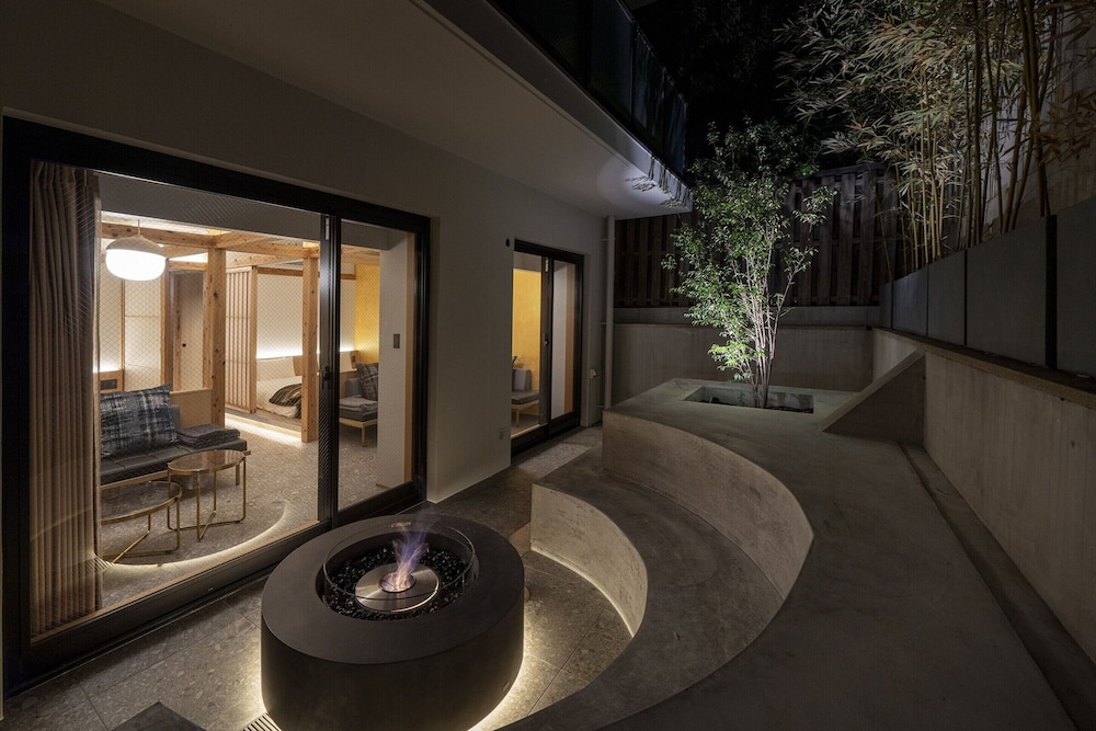 KYOTO ITOYA HOTEL MON (京都糸屋ホテル モン) 京都
