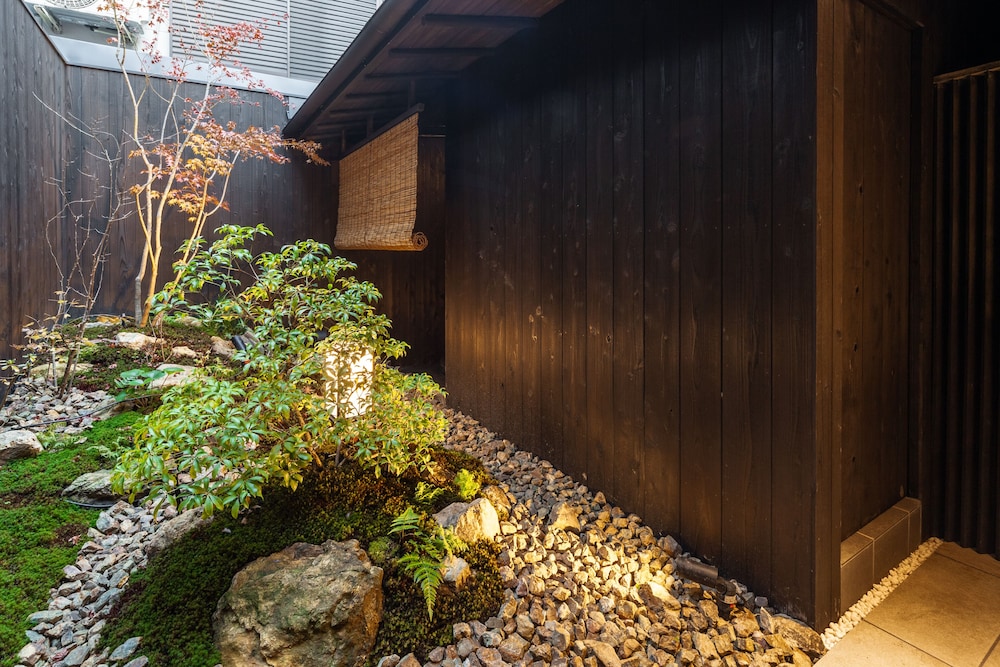 京都一棟貸し町屋旅?「華・思心居」 京都