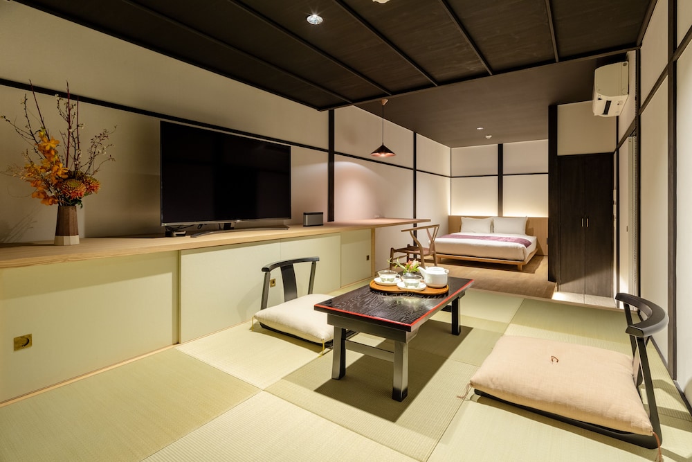 京都一棟貸し町屋旅?「華・思心居」 京都