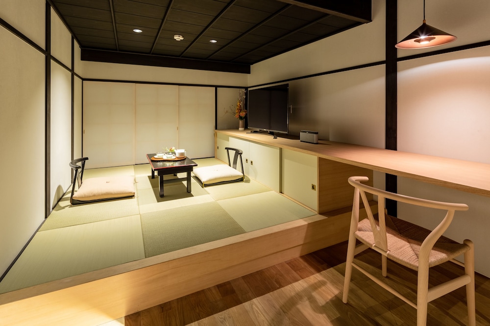 京都一棟貸し町屋旅?「華・思心居」 京都