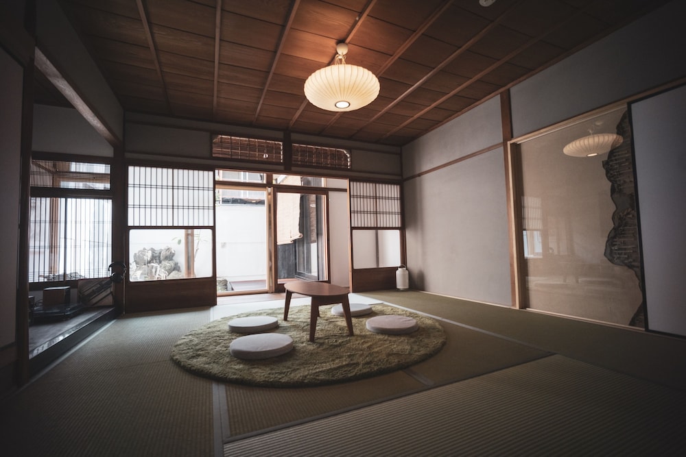 MODERN MACHIYA MIBU 京都
