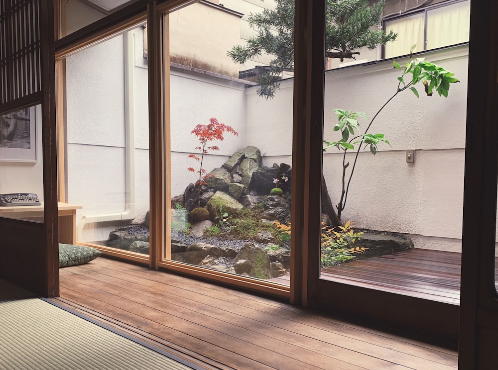 MODERN MACHIYA MIBU 京都