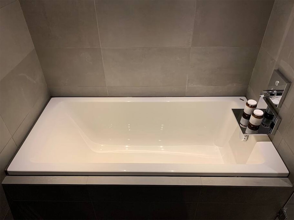 RESIDENCE JO 15 KARASUMA SHIJYO 京都