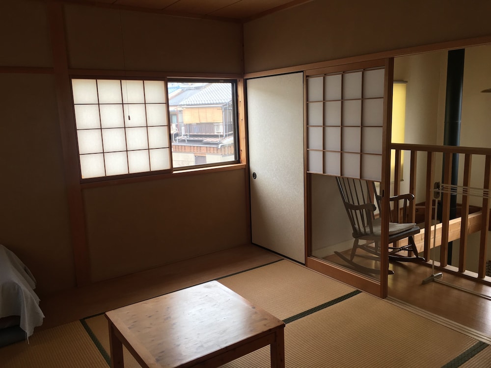 KYOTO NARUTAKI KEISENSO 京都