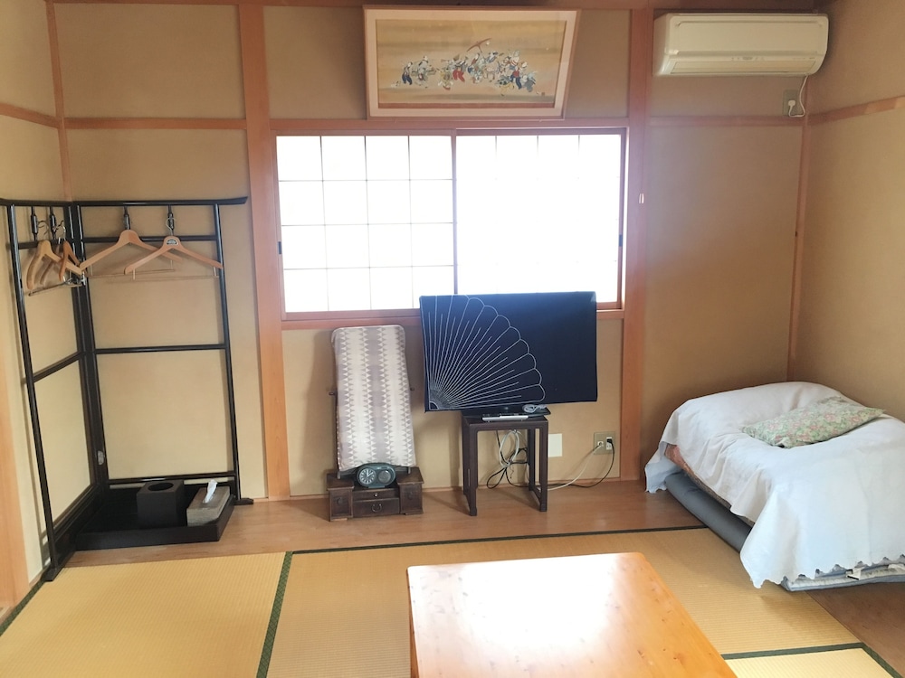 KYOTO NARUTAKI KEISENSO 京都