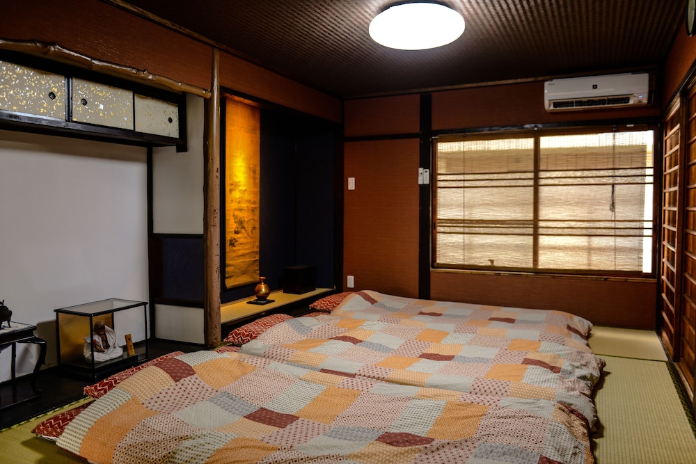 NISHIOJI TANUKI 京都