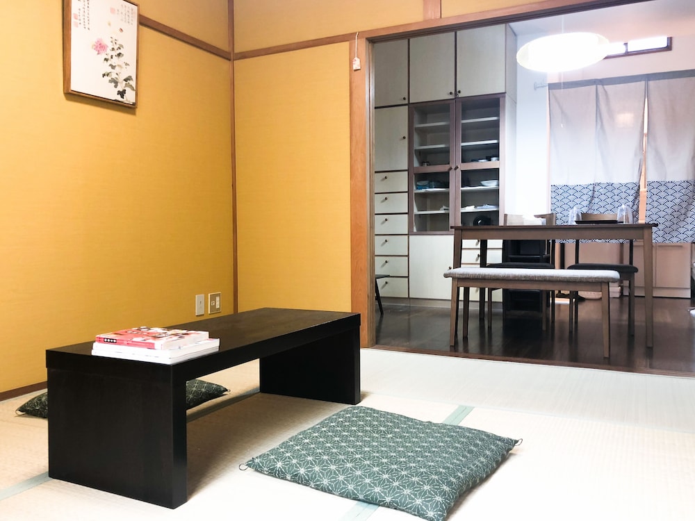 一葉秋舍 A LEAF INN 京都