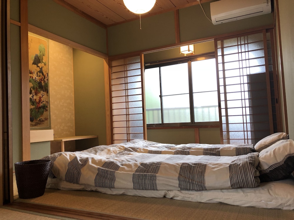 一葉秋舍 A LEAF INN 京都