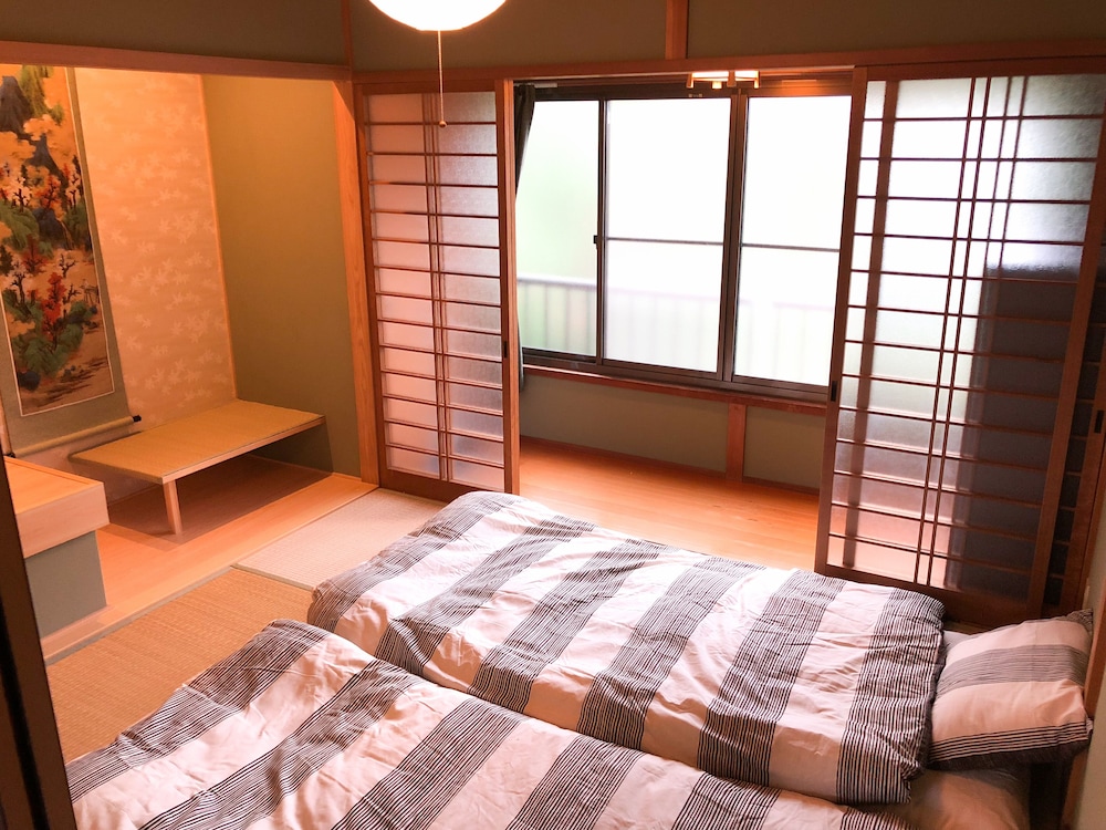 一葉秋舍 A LEAF INN 京都