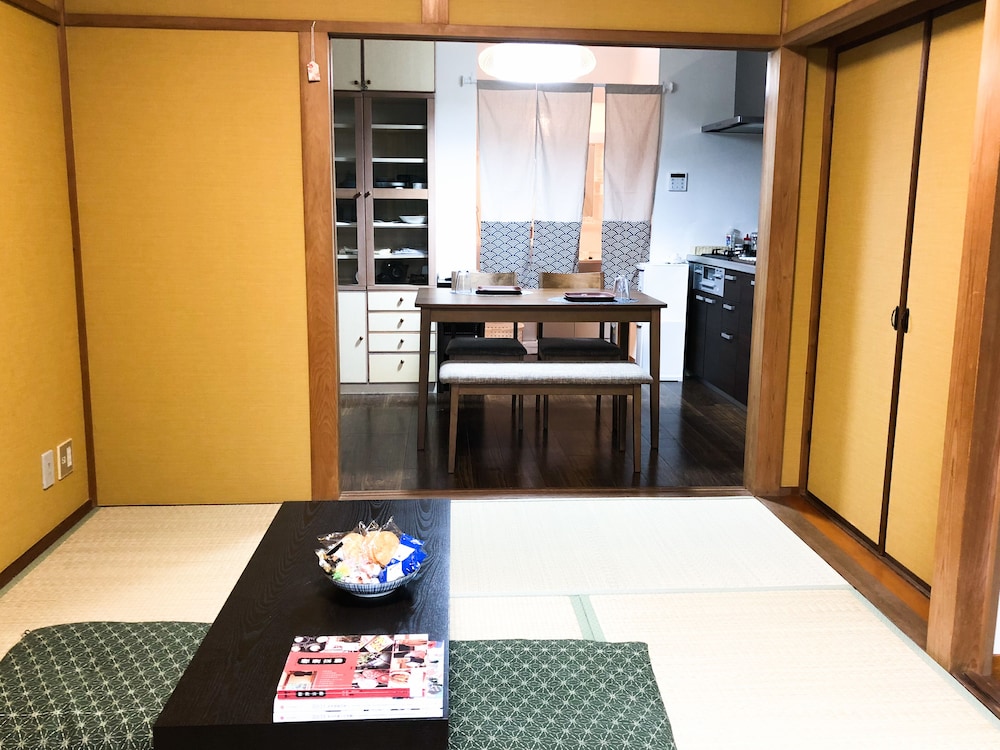 一葉秋舍 A LEAF INN 京都