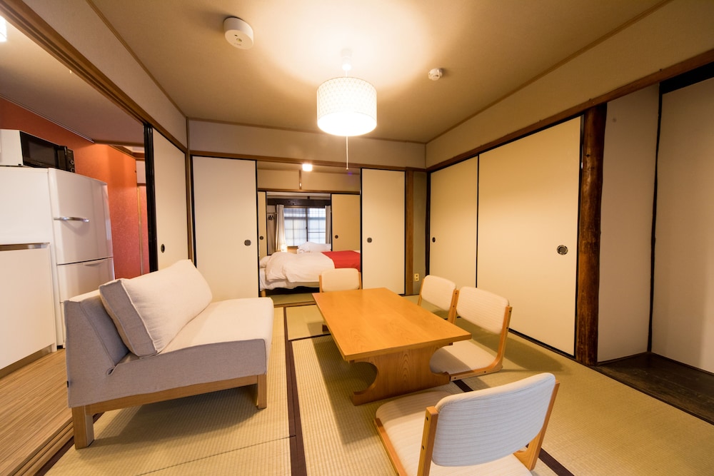 KYOMACHIYA HOUSE IZO 京都