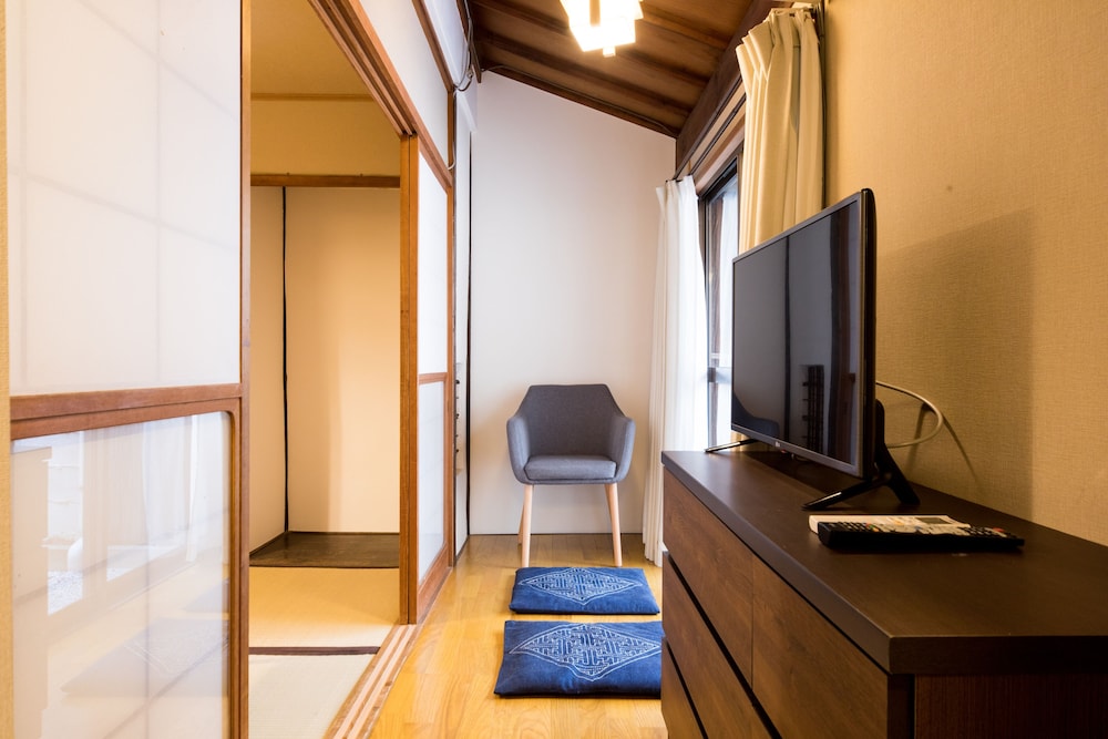 KYOMACHIYA HOUSE IZO 京都