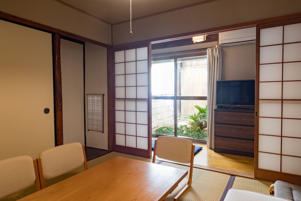 KYOMACHIYA HOUSE IZO 京都