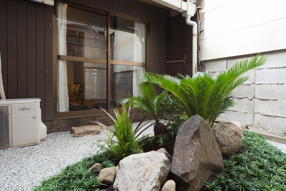 KYOMACHIYA HOUSE IZO 京都