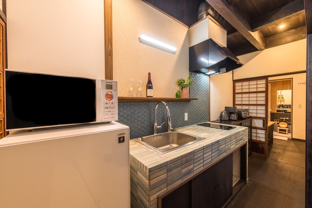 京都一棟貸し町屋旅館「華・洛嵐居」 京都