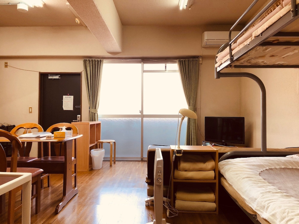 西陣 IVY 105 (ベッド 5 台) 京都
