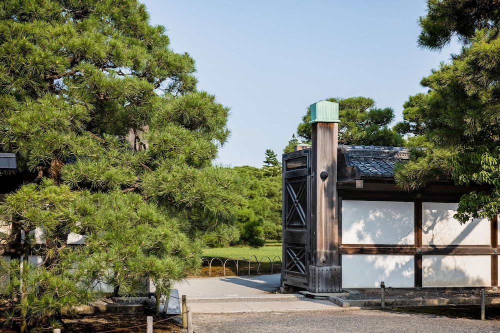 ギャリア・二条城 京都 京都