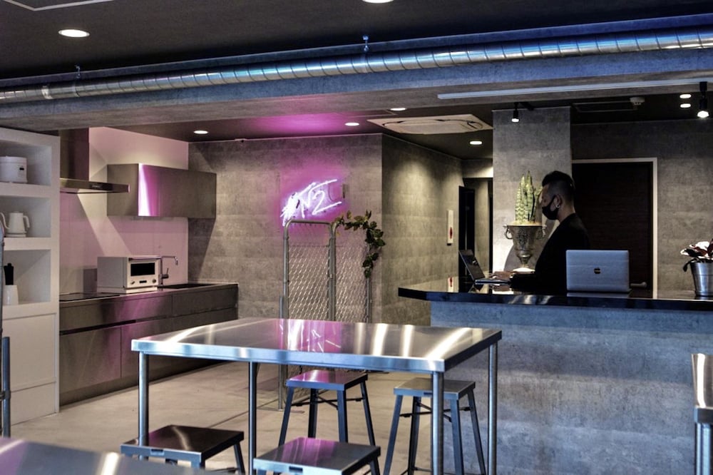 ROOT2 HOSTEL 二条 京都